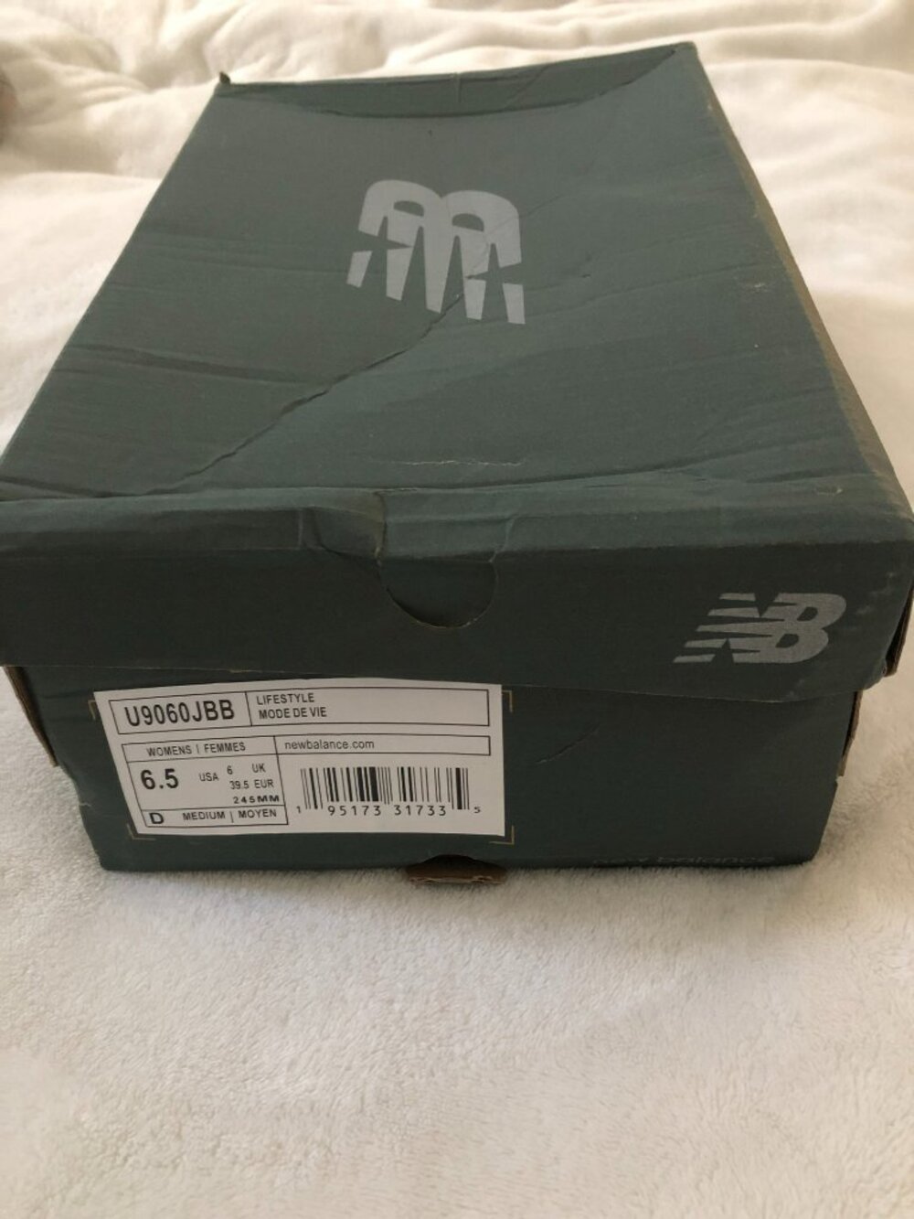 NWT New Balance 9060 Grey Jet Black Sneakers Size 6.5 - Picture 3 of 13